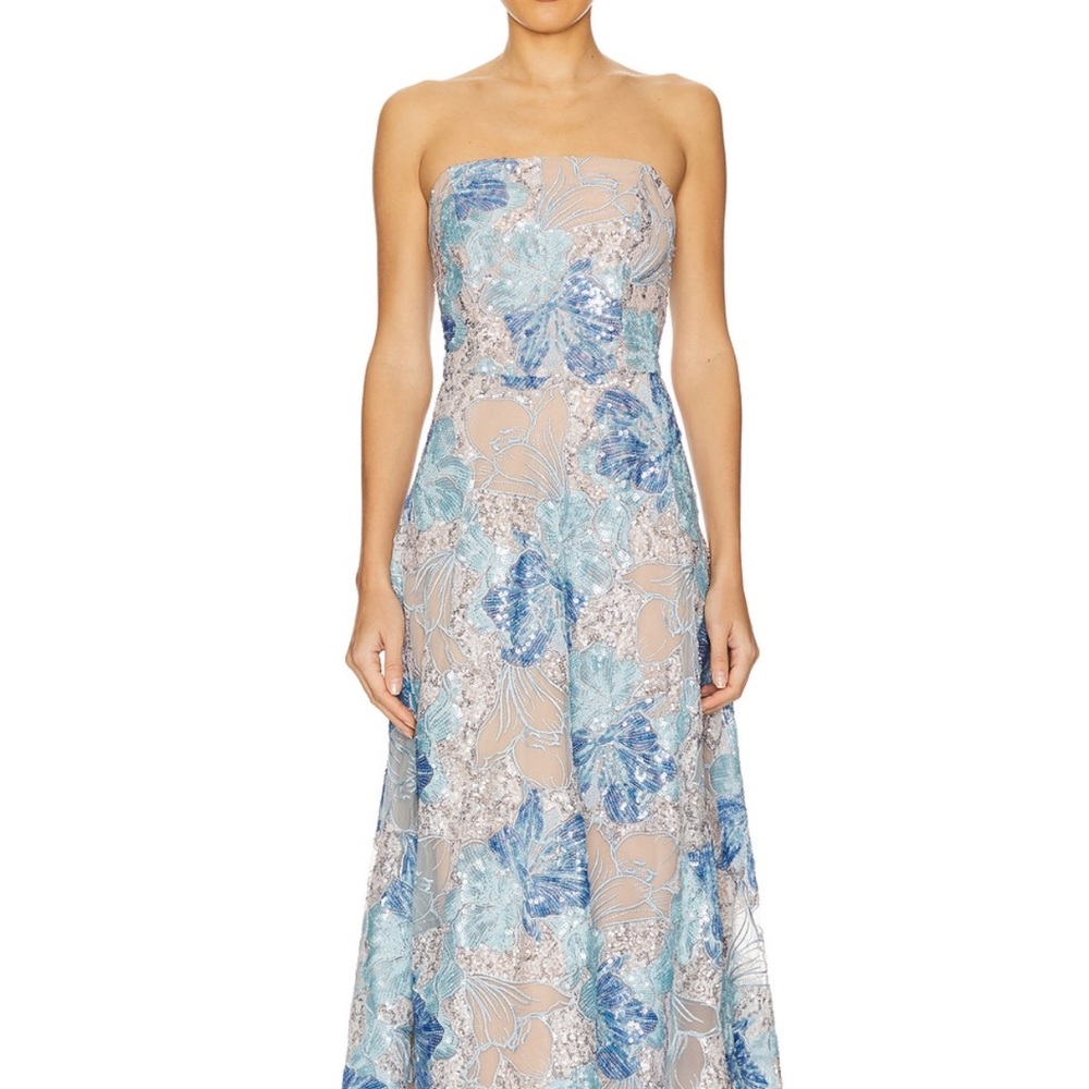 Elliatt Leonie Midi Dress in Blue